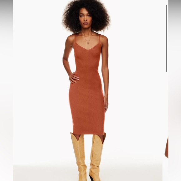 SOLD - Aritzia Waltz dress Birch 🤍 - Picture 10 of 11